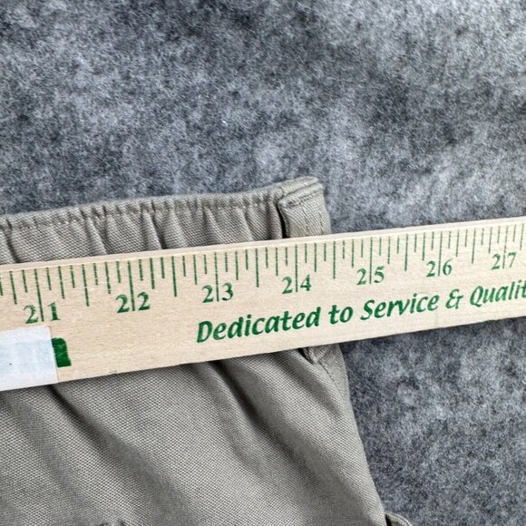 Carhartt Shorts Womens 26W Beige Relaxed Rugged Flex Canvas Carpenter Work NEW - Picture 7 of 9